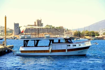 https://www.bodrumturquoiseviptours.com/ Kubilay Captain